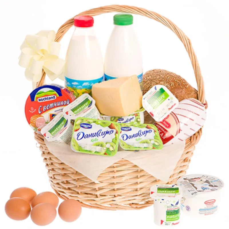 Корзинка свежих продуктов с хлебом и молоком, доставка Кочубеевское